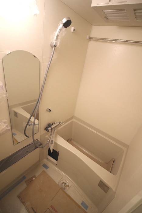 バス／シャワールーム等 ﾌﾟﾚｻﾝｽ新大阪ｲｵﾘｱ(614)