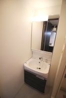 洗面 ﾌﾟﾚｻﾝｽ新大阪ｲｵﾘｱ(614)