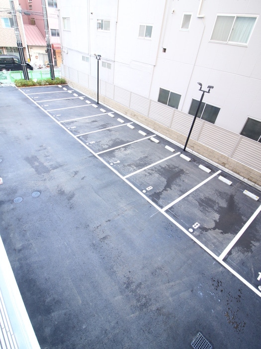 駐車場 レオンコンフォート梅田北