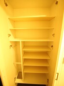 靴箱 レオンコンフォート梅田北