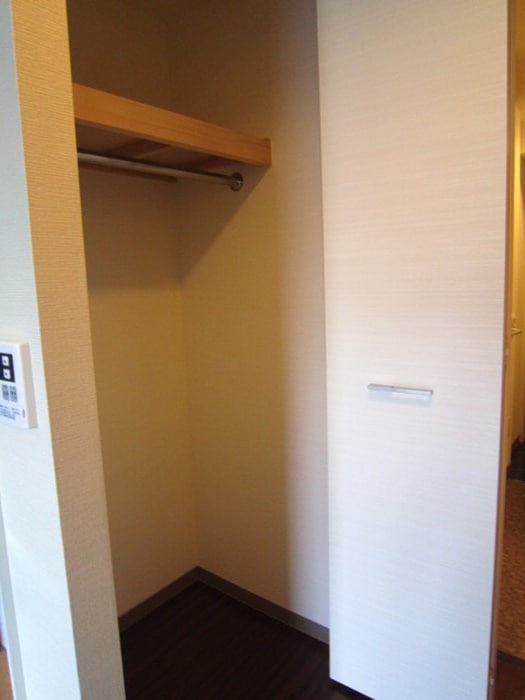 収納 フェアリ－コ－トあびこ