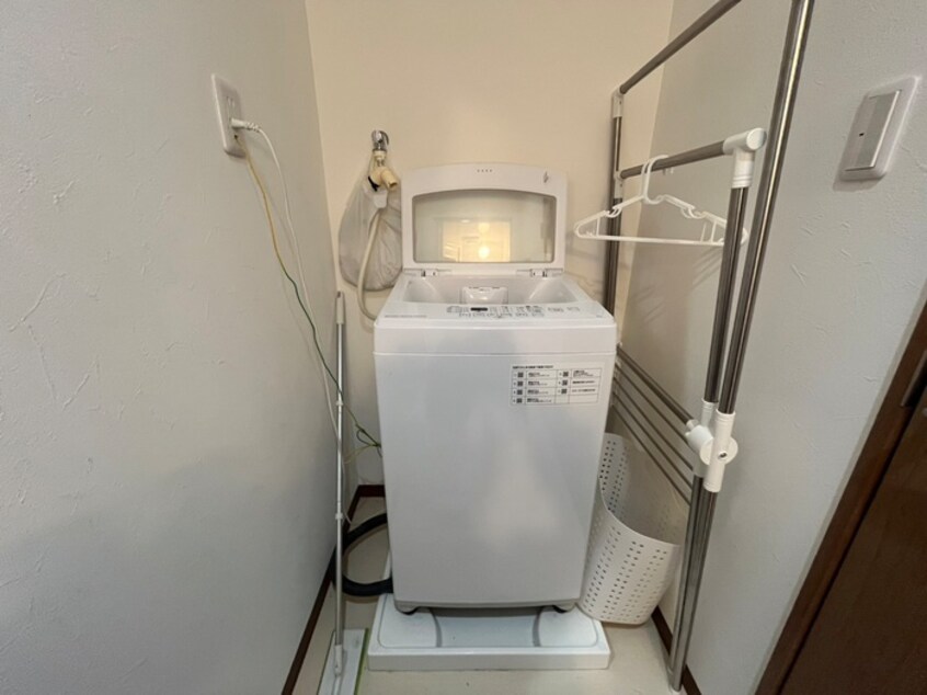 洗濯機置場 京都市東山区福稲上高松町一戸建