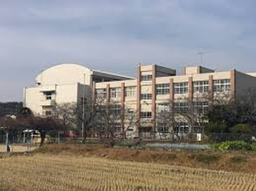 神戸市立押部谷小学校(小学校)まで1500m モンボヌ－ル