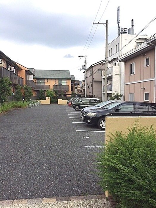 エントランス部分 シャ－メゾン灰塚Ｂ棟