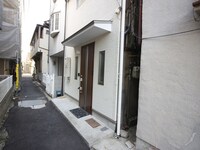潮路1丁目借家