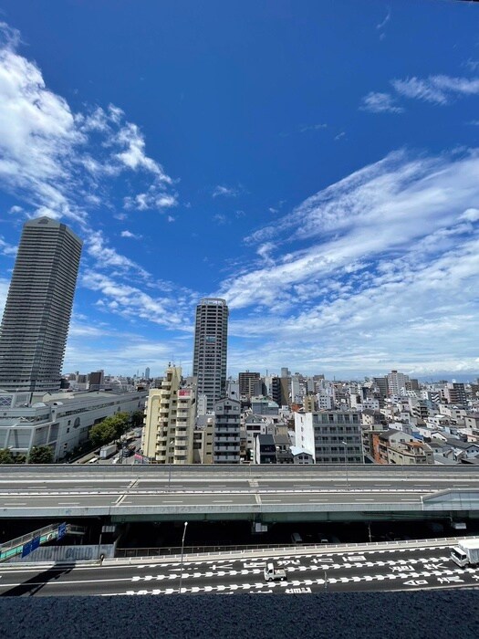 室内からの展望 ﾌﾟﾚｼﾞｵ弁天町EURO