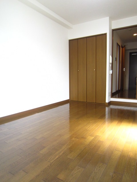 居室 エクセレッテアビコ