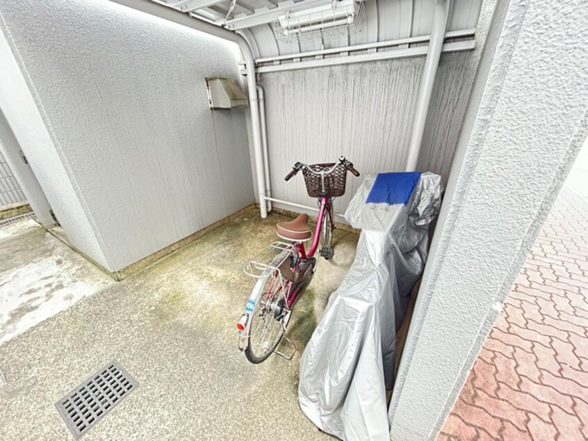 駐輪場 ｱｸｼﾙｺｰﾄ京都二条ｲｰｽﾄ（1102）