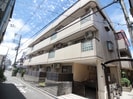 ペルソナイナダの外観