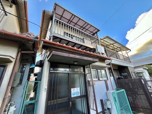 長谷川貸家北