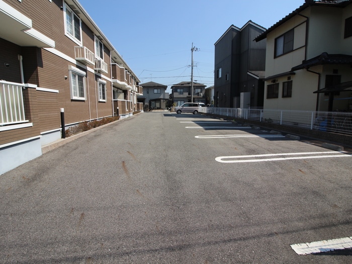 駐車場 メゾンアルディ