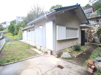 花屋敷つつじが丘8貸家