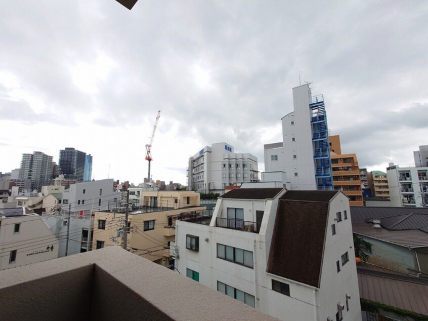 室内からの展望 ﾚｼﾞｭｰﾙｱｯｼｭ神戸元町(410)