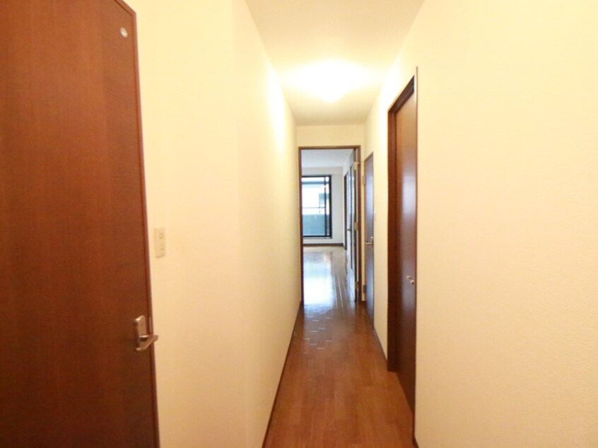 内観写真 エルコート