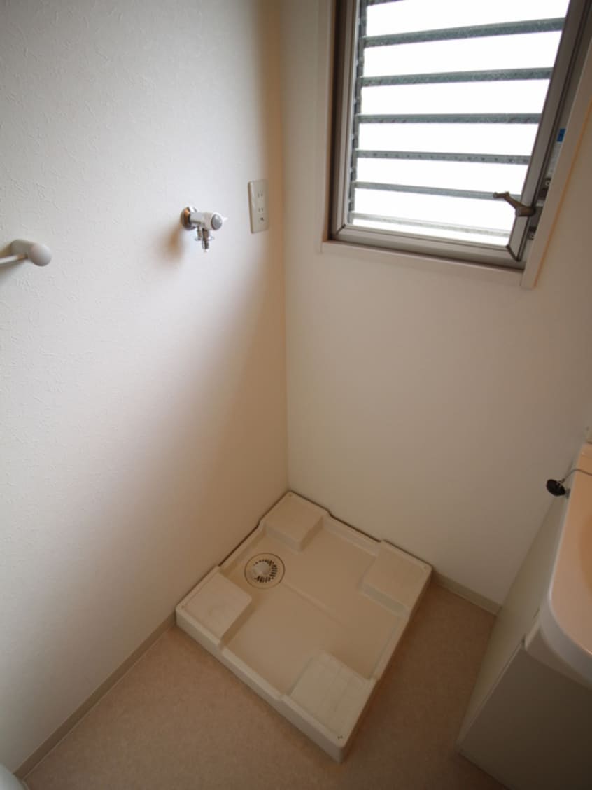 洗濯機置場 ＴＭＫ江坂