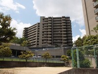 香里丘セントポリア弐号館(905)