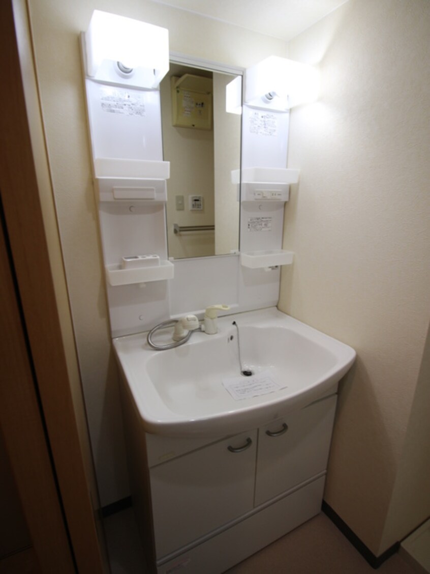 洗面 ベルナ－ド・コンフォ－ト