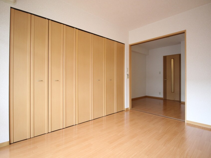 居室 ベルナ－ド・コンフォ－ト