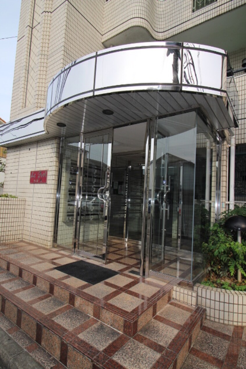 エントランス部分 ら・ぽ-る