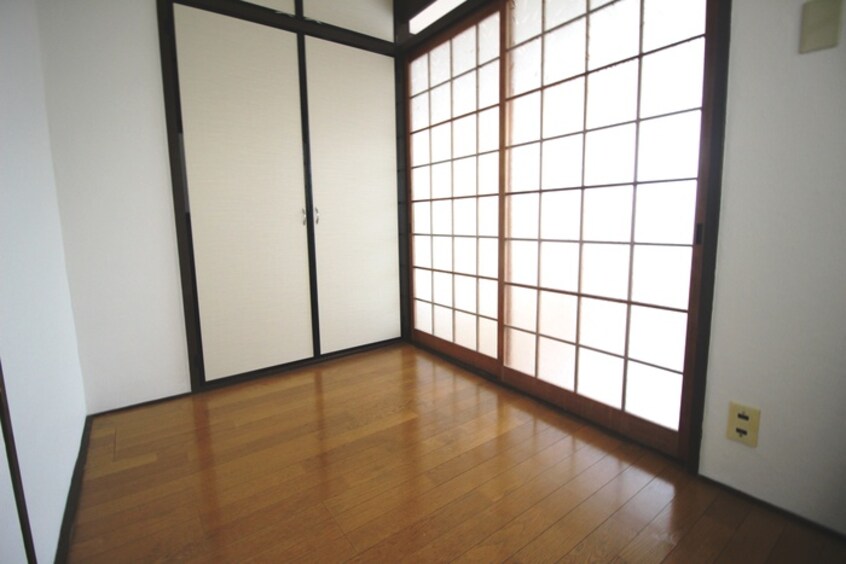 居室 中央マンション