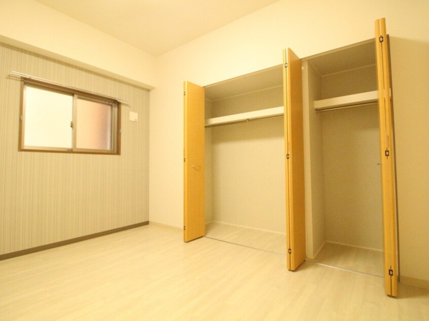 収納 エル・イソベ三宮