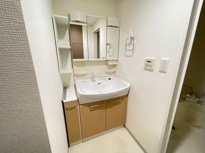 洗面 ロイヤルメゾン尼崎ガーデン