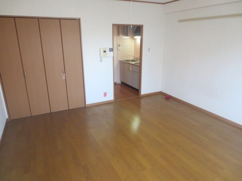 居室 エクセルまつたに