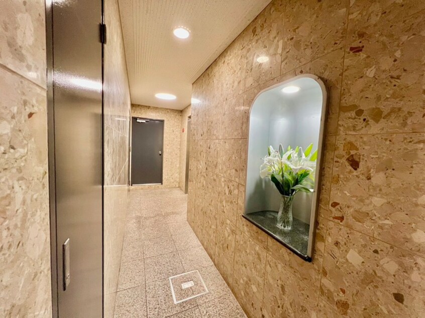 エントランス部分 ベルフレ－ジュ北堀江