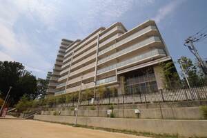 ロジュマン千里中央（705）