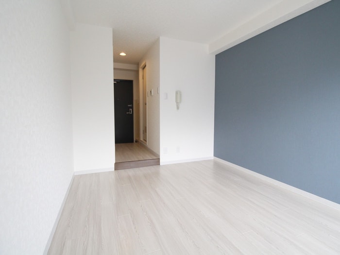 廊下 カルムWEST