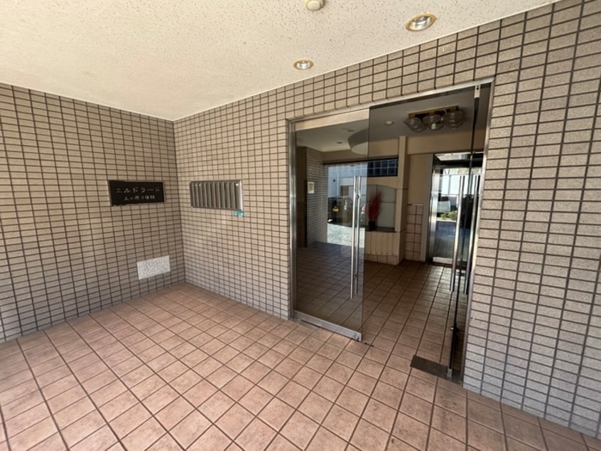 エントランス部分 ｴﾙﾄﾞﾗｰﾄﾞ上ヶ原2番館
