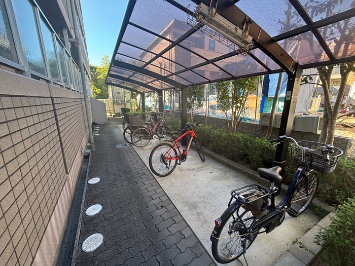 駐輪場 ｴﾙﾄﾞﾗｰﾄﾞ上ヶ原2番館