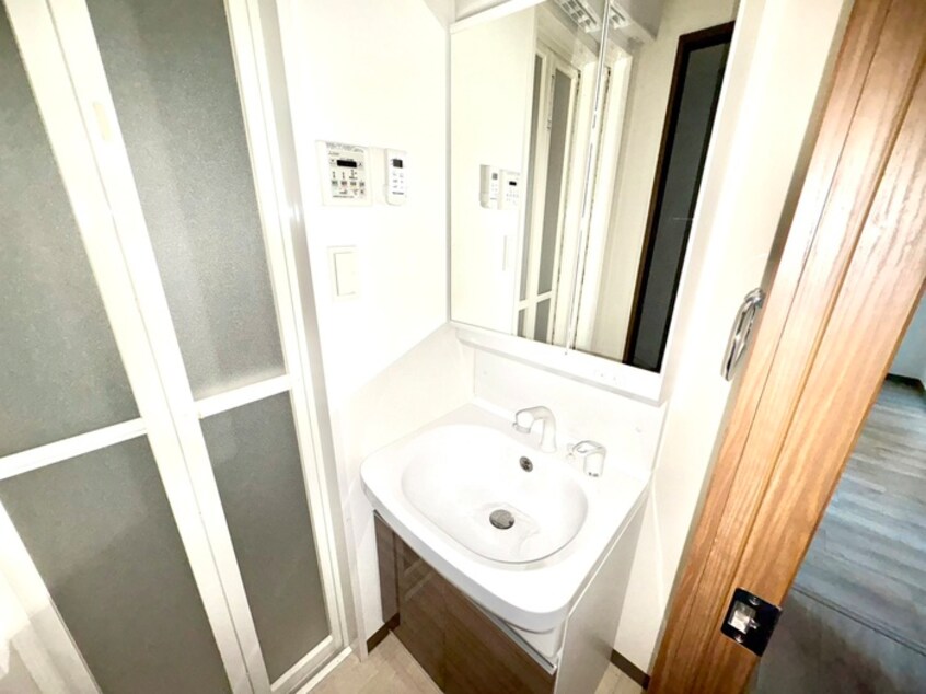 洗面 Ｑｕｉｎｔｅｔ　ＪＯＴＯＮＯＥ