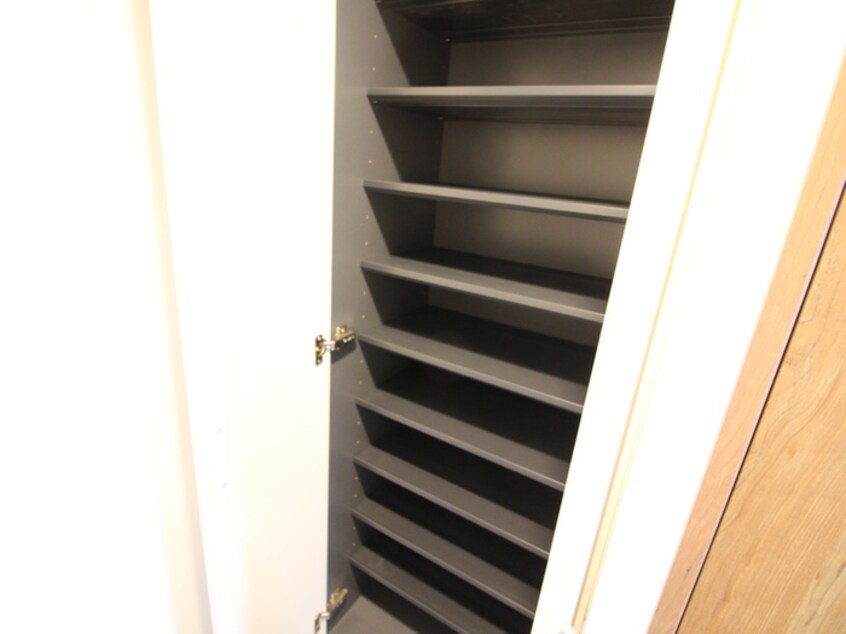 靴箱 Ｑｕｉｎｔｅｔ　ＪＯＴＯＮＯＥ