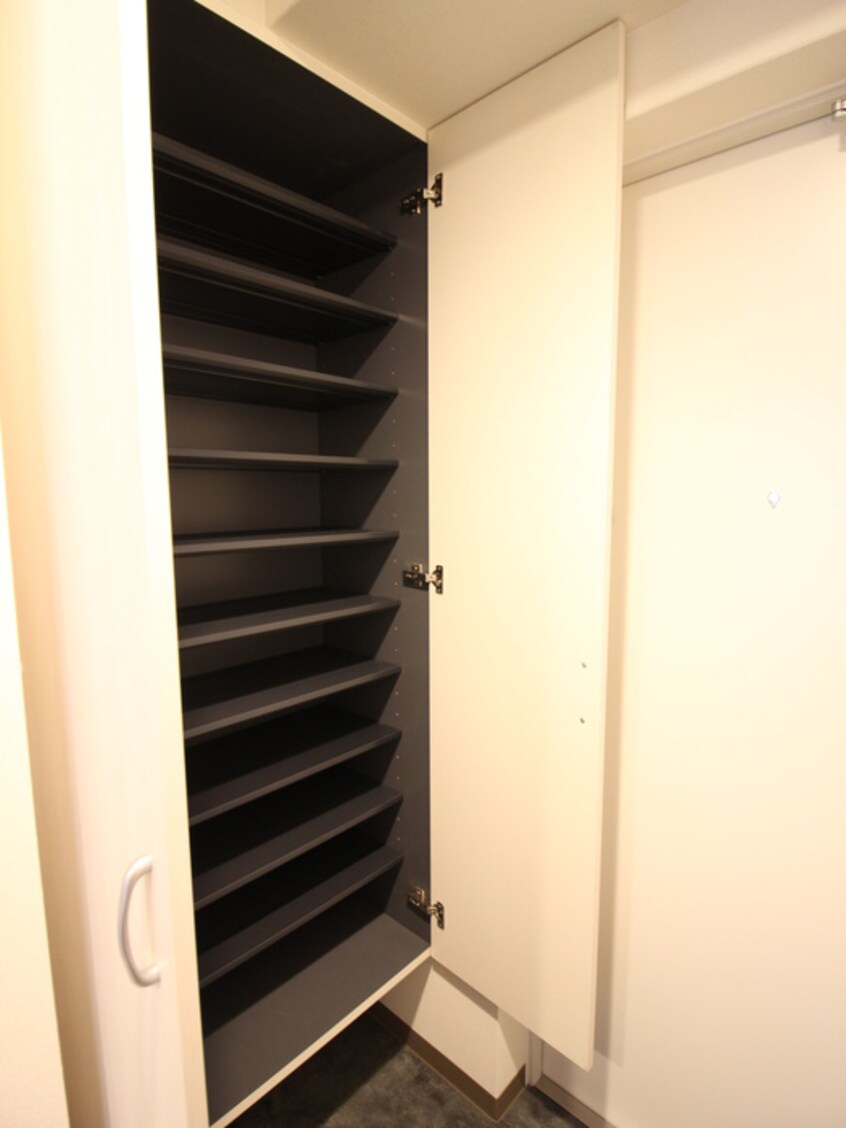 靴箱 Ｑｕｉｎｔｅｔ　ＪＯＴＯＮＯＥ