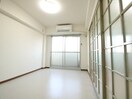 居室 カーサー照ヶ丘4