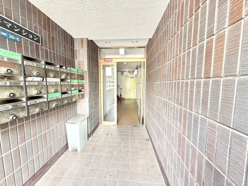 エントランス部分 三井マンション