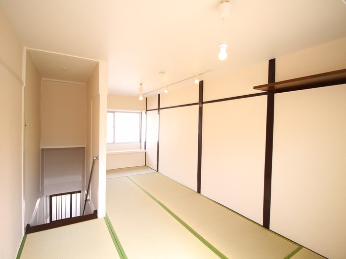 居室 小笹様芝野町貸家