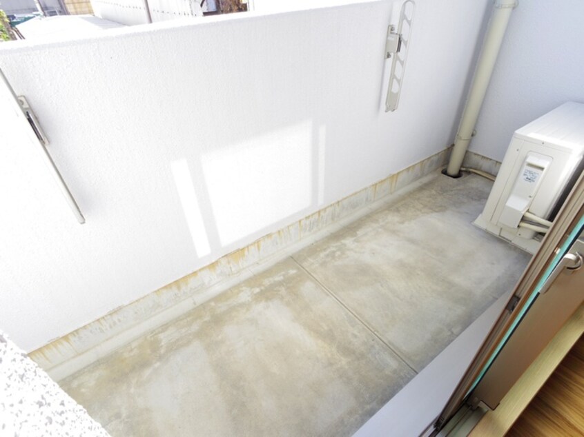 ベランダ・バルコニー メゾン・アイリス