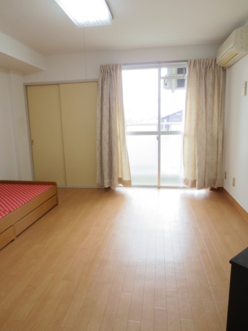 居室 ハイツ高樋１