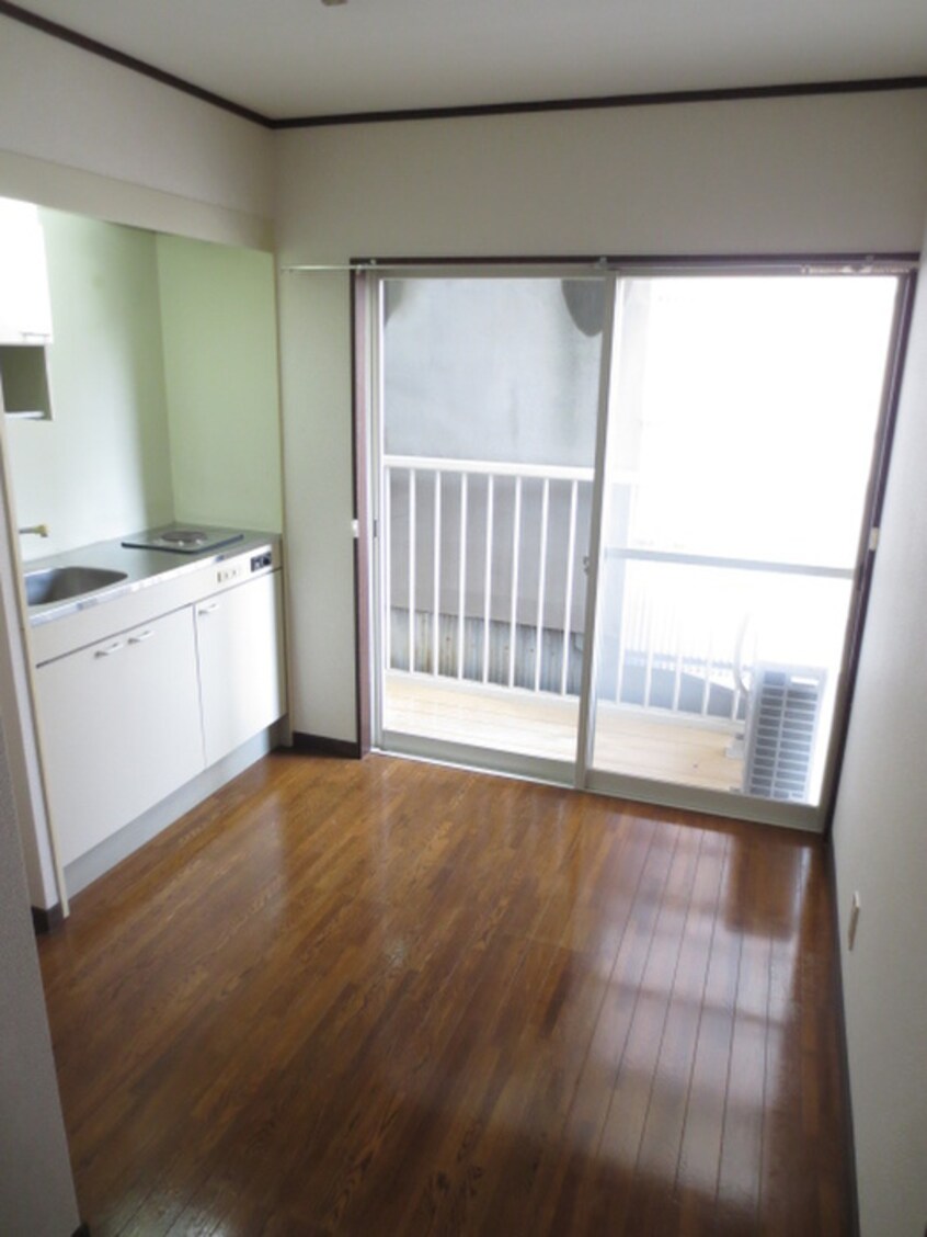 内観写真 スティカーサビアンカ