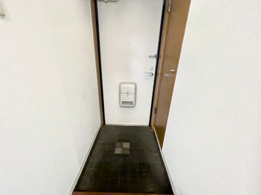 玄関 Ysｺｰﾄ蘭びっく