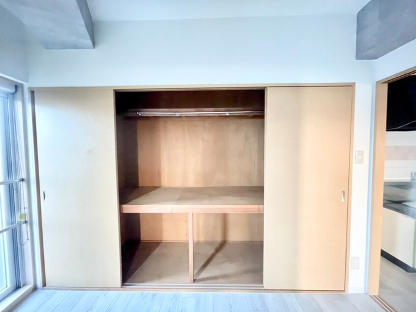 収納 Ysｺｰﾄ蘭びっく