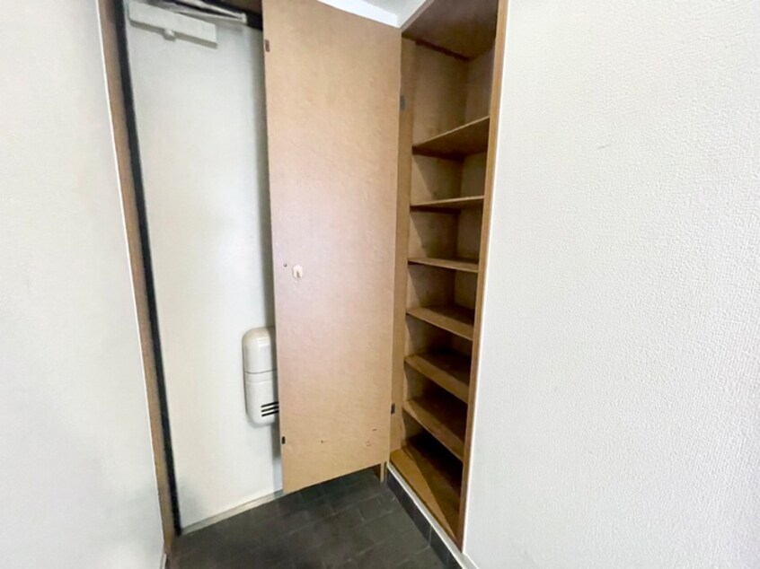 靴箱 Ysｺｰﾄ蘭びっく