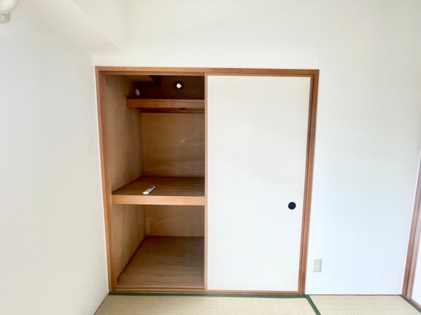 収納 Ysｺｰﾄ蘭びっく