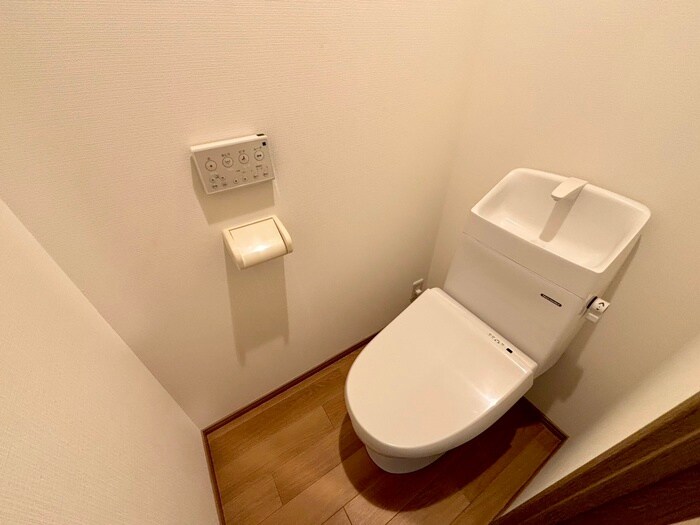 トイレ 草薙ビル