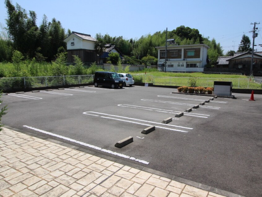 駐車場 パインコート