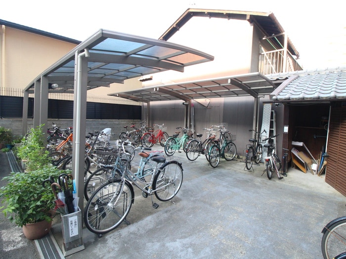 駐輪場 ＹｓＦｌａｔｓ西陣