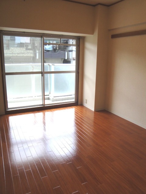 居室 ヴィラスリ－スタ－鶴浜