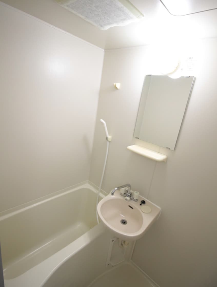 バス／シャワールーム等 サンモール